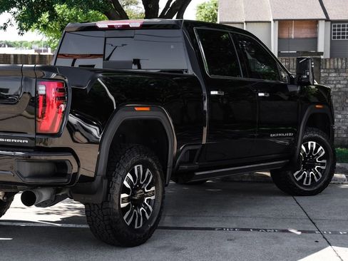Used 2024 GMC Sierra 2500 Denali Ultimate w/ Max Trailering Package AWD/4WD image 18