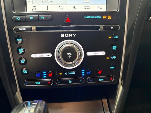 Used 2018 Ford Explorer Platinum AWD/4WD image 21