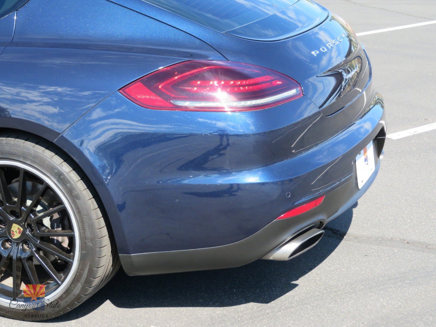 Used 2016 Porsche Panamera AWD/4WD image 17