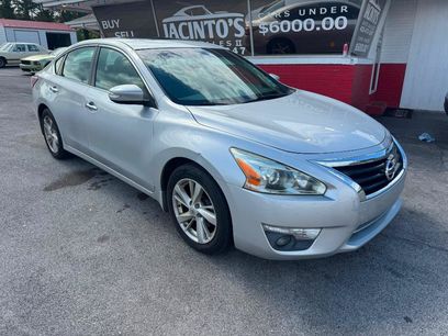 Used 2013 Nissan Altima 2.5 SV w/ 2.5SV Convenience Pkg