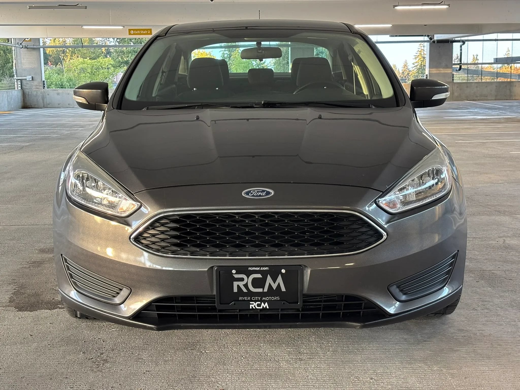 Used 2016 Ford Focus SE w/ SE Cold Weather Package FWD image 9