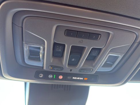 New 2026 GMC Sierra 1500 SLT w/ SLT Premium Plus Package image 35