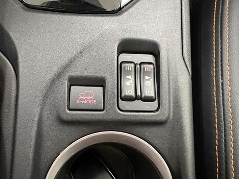 Used 2019 Subaru Crosstrek 2.0i Limited w/ Moonroof Package w/Navigation AWD/4WD image 19