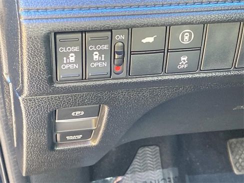 Used 2023 Honda Odyssey Sport image 17