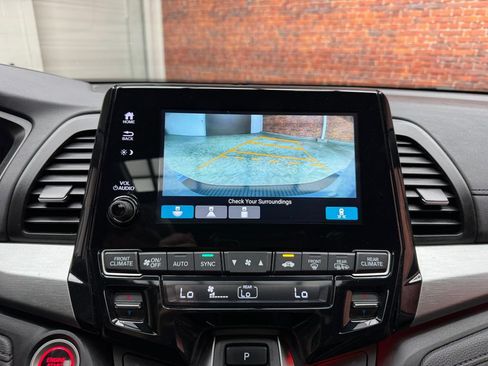 Used 2023 Honda Odyssey Sport image 21