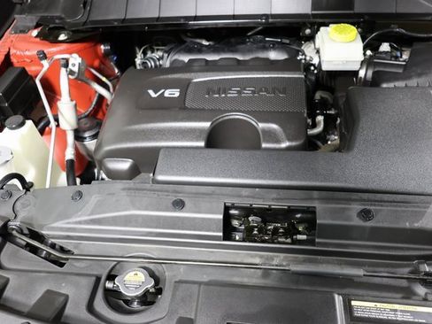 Used 2022 Nissan Pathfinder SL w/ SL Premium Package image 29