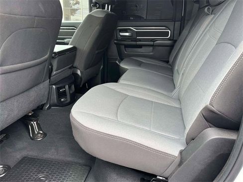 Used 2024 RAM 3500 Big Horn image 19
