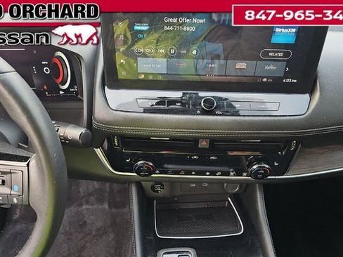 Used 2024 Nissan Rogue Platinum w/ Platinum Premium Package image 9