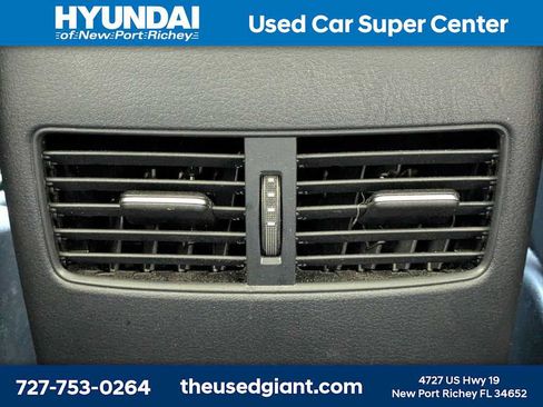 Used 2023 MAZDA CX-30 AWD 2.5 S w/ Preferred Package image 17
