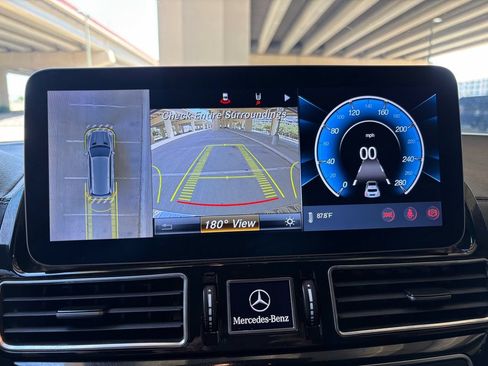 Used 2017 Mercedes-Benz GLS 450 4MATIC image 19