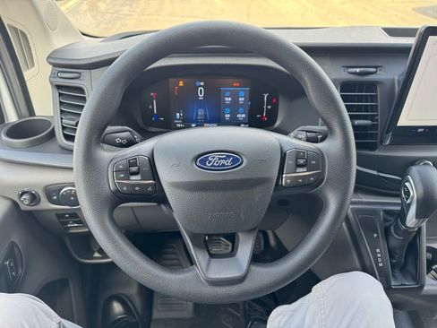 New 2026 Ford Transit 250 Low Roof AWD image 39