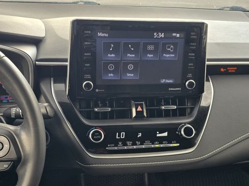 Used 2022 Toyota Corolla SE FWD image 16