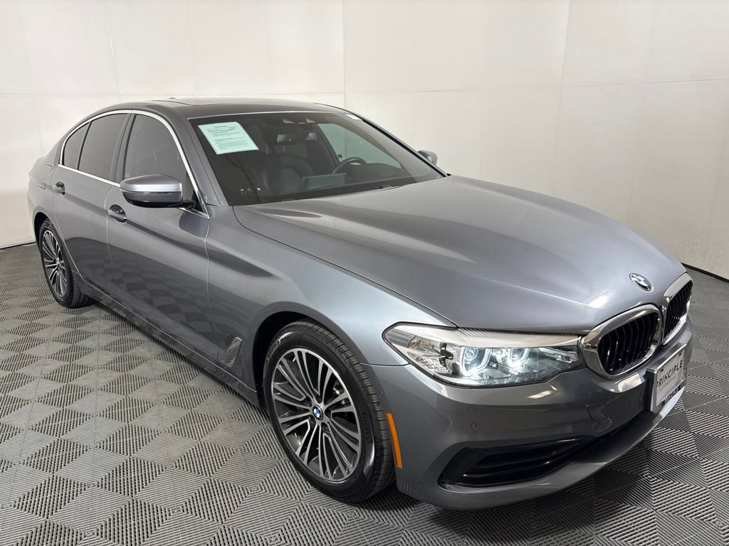 Used 2020 BMW 540i xDrive w/ Premium Package AWD/4WD image 4