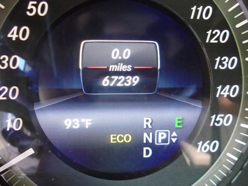 Used 2014 Mercedes-Benz E 350 Sedan image 9
