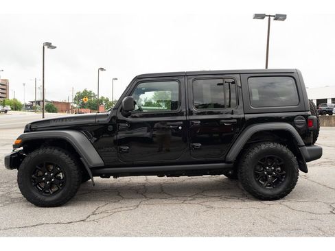Used 2022 Jeep Wrangler Unlimited Sport AWD/4WD image 5