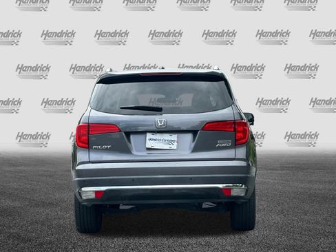 Used 2017 Honda Pilot Touring image 6