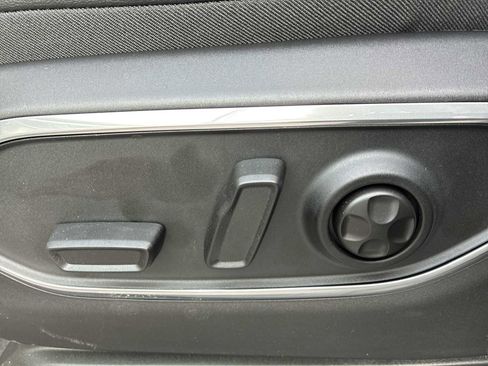 New 2026 Jeep Grand Wagoneer 4WD image 14