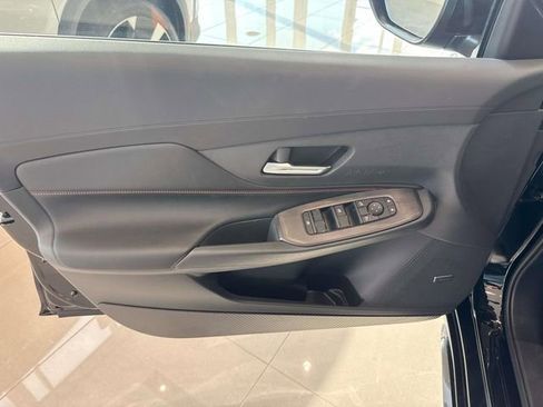 New 2026 Nissan Sentra SR w/ SR Premium Package FWD image 21