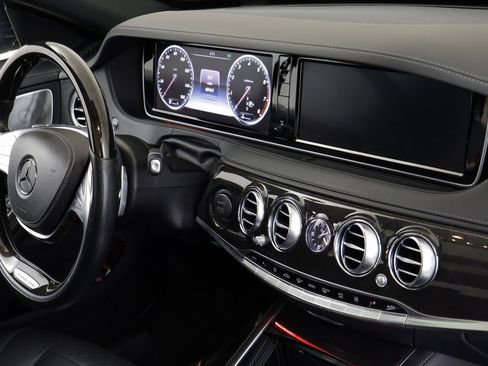 Used 2016 Mercedes-Benz S 550 4MATIC Sedan image 23