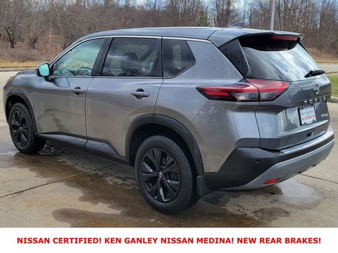 Certified 2023 Nissan Rogue SV image 5