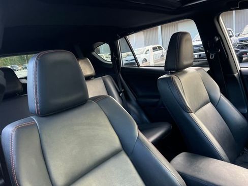 Used 2016 Toyota RAV4 SE image 31