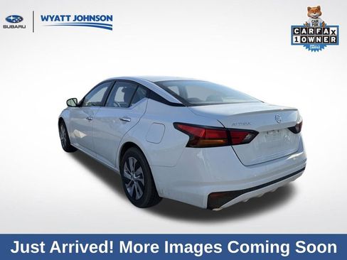 Used 2022 Nissan Altima 2.5 S image 5
