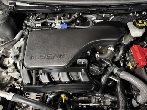 Used 2018 Nissan Rogue Sport SL w/ SL Premium Package image 33