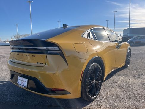 New 2026 Toyota Prius Plug-In Hybrid image 5