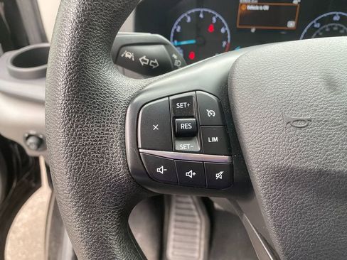 Used 2023 Ford Transit 350 XLT image 16