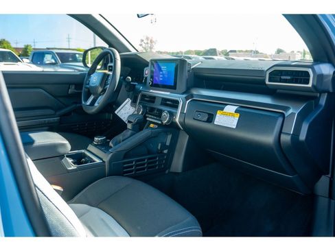 New 2026 Toyota 4Runner TRD Off-Road AWD/4WD image 18