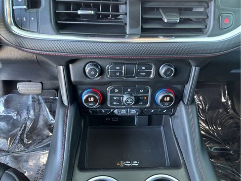 Used 2021 Chevrolet Suburban RST w/ Luxury Package AWD/4WD image 13