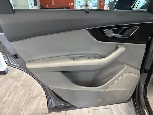 Used 2017 Audi Q7 3.0T Premium Plus image 25