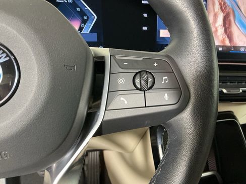 Certified 2025 BMW X1 xDrive28i w/ Technology Package image 20