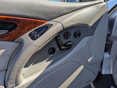 Used 2003 Mercedes-Benz SL 500 image 12