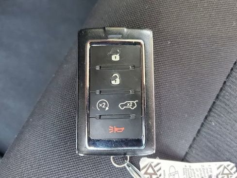 Used 2023 Jeep Grand Cherokee L Laredo w/ Luxury Tech Group I image 33