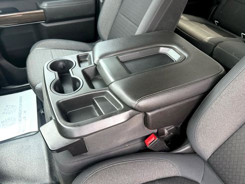 Used 2019 Chevrolet Silverado 1500 LT image 24