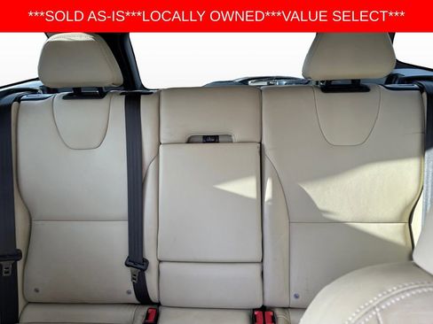 Used 2016 Volvo XC60 T5 Platinum w/ Climate Package image 25