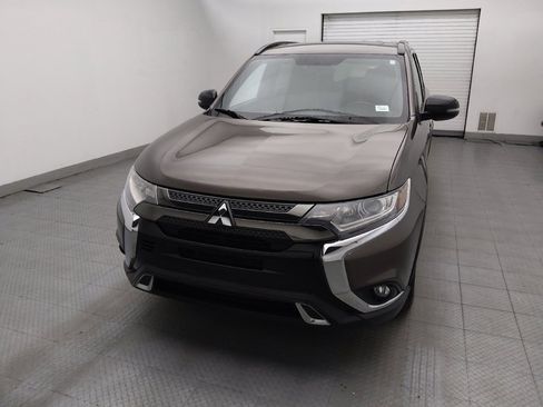 Used 2019 Mitsubishi Outlander LE AWD/4WD image 15