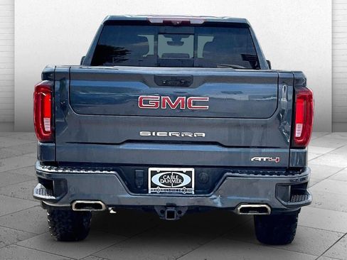 Used 2021 GMC Sierra 1500 AT4 w/ AT4 Value Package AWD/4WD image 3