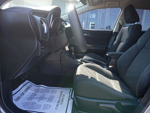 Used 2018 Toyota Corolla iM FWD image 18