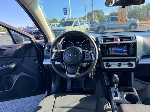 Used 2019 Subaru Legacy 2.5i w/ Alloy Wheel Package image 12