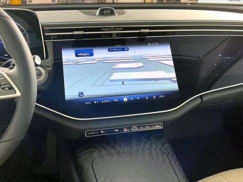 New 2026 Mercedes-Benz E 350 4MATIC Sedan image 7