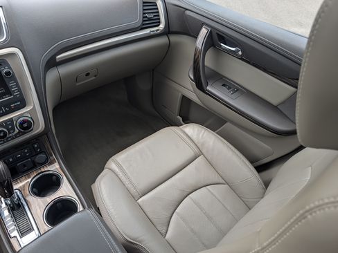 Used 2016 GMC Acadia Denali AWD/4WD image 11
