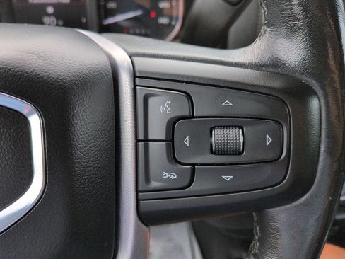 Used 2021 GMC Sierra 1500 SLT w/ SLT Premium Package AWD/4WD image 19