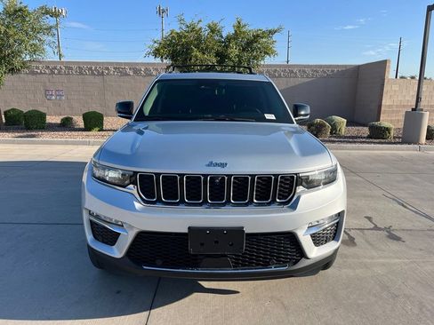 Used 2023 Jeep Grand Cherokee 4WD 4xe w/ Luxury Tech Group II image 3