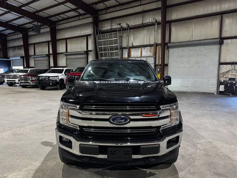 Used 2018 Ford F150 Lariat w/ Equipment Group 501A Mid AWD/4WD image 10