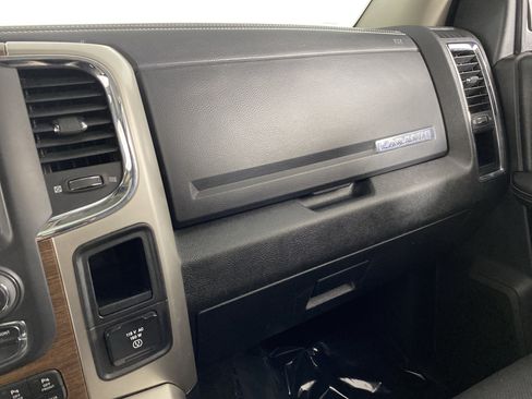 Used 2017 RAM 2500 Laramie w/ Convenience Group AWD/4WD image 41