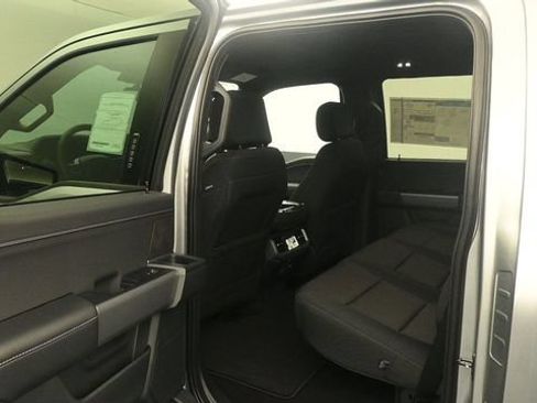 New 2026 Ford F150 XLT w/ Equipment Group 302A MID AWD/4WD image 27
