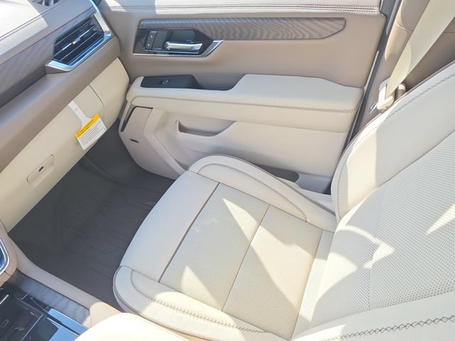 New 2026 GMC Yukon Denali w/ Advanced Technology Package RWD image 17