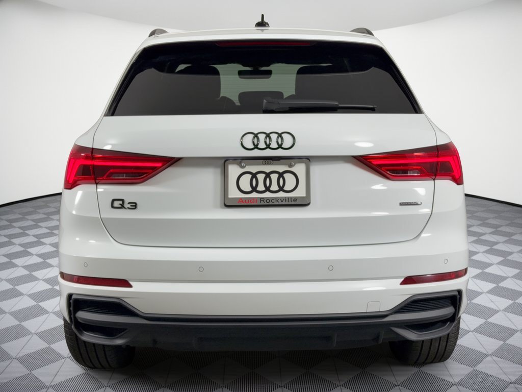 Used 2025 Audi Q3 2.0T Premium Plus w/ Premium Plus Package AWD/4WD image 11